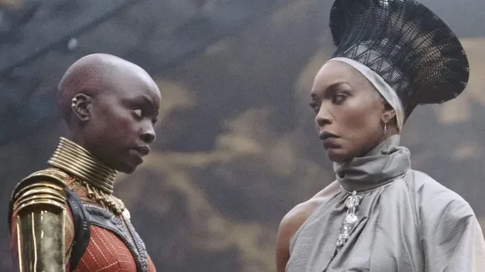 Black Panther 2: Thước phim tưởng nhớ và tri ân di sản của Boseman