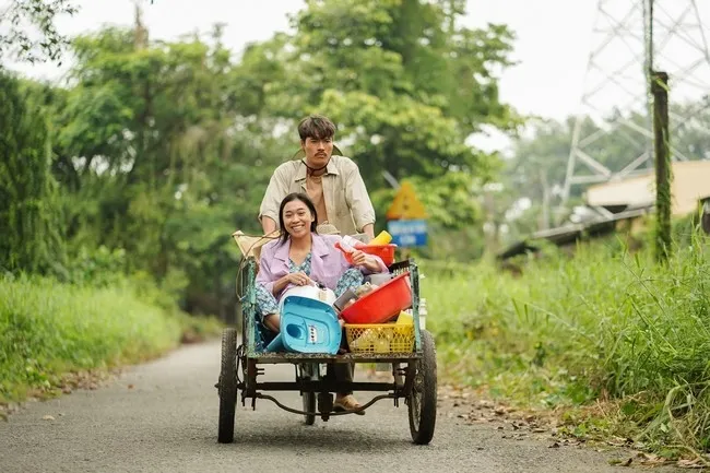 Đạo diễn Tạ Nguyên Hiệp (Biệt Đội Rất Ổn): “Đâu dễ mời được Lê Khánh”