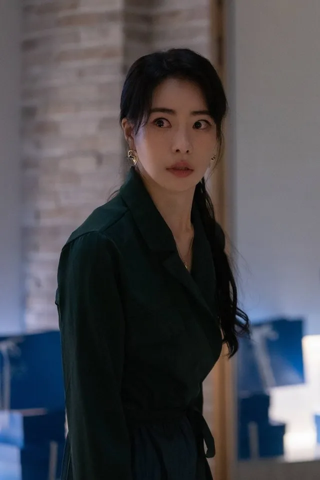 Lim Ji Yeon và Park Gyu Young gia nhập dàn “con gái Netflix”