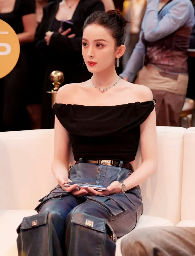 Na Trát – AngelaBaby chính là 2 “bình bông” hot nhất Cbiz hiện nay