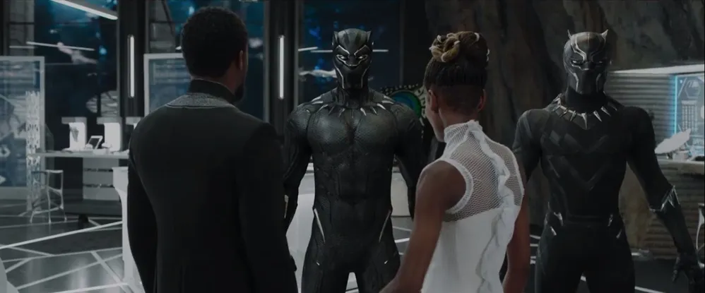 Những công nghệ có trên bộ giáp Black Panther (P.1)